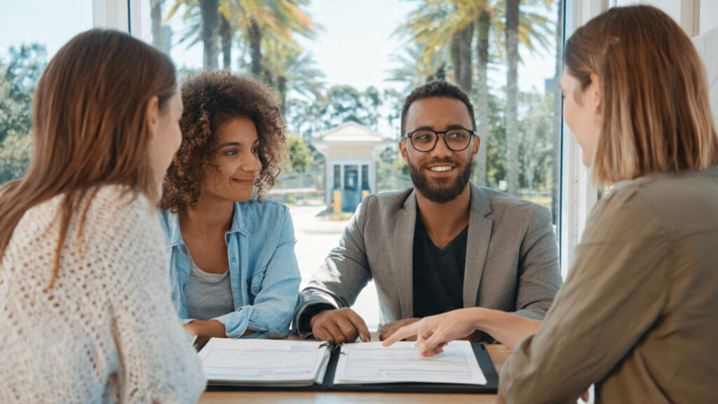 Read more about the article What Is Florida HOA Tenant Screening Software?